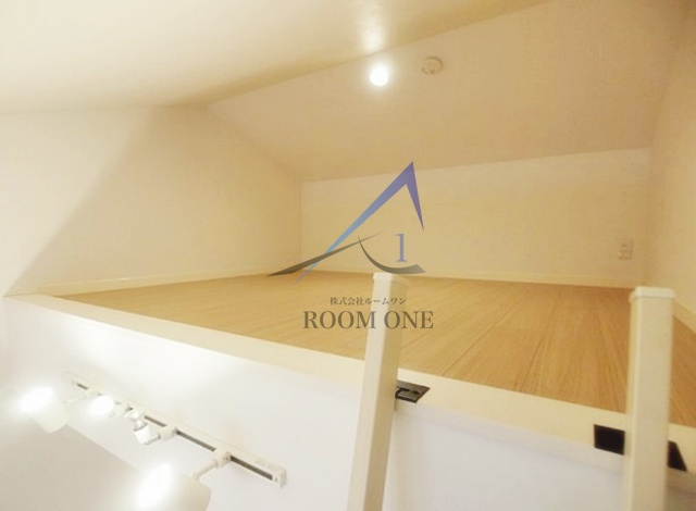 ＣＯＺＹ　ＳＩＴＥ