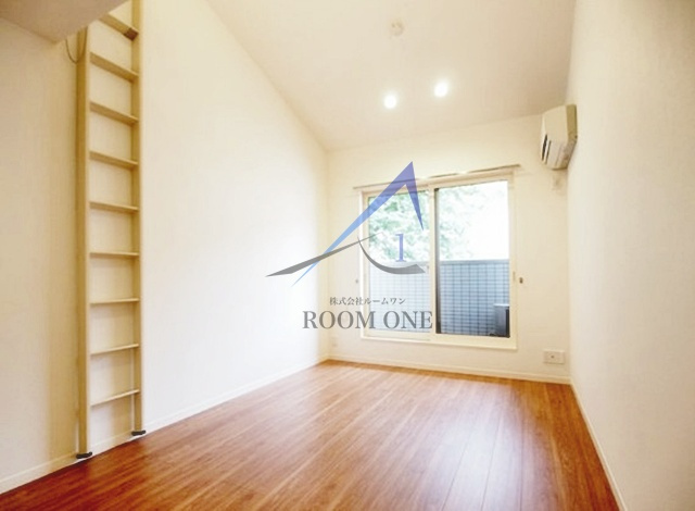 ＣＯＺＹ　ＳＩＴＥ