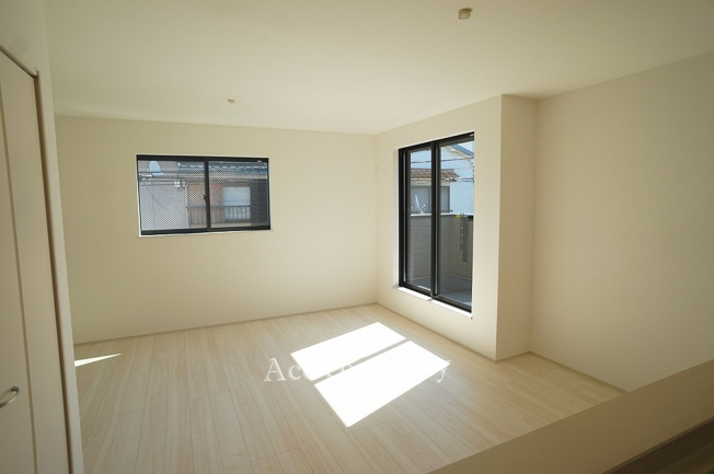 【居間・リビング】 | 八尾市志紀町南4丁目 | 【LDK：約15.62帖】