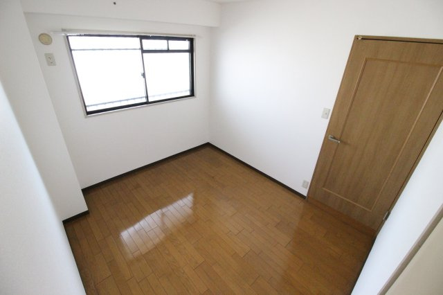 【洋室】 | サニーコート浅井