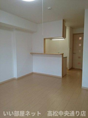 【内装】 | ベル・ランパール