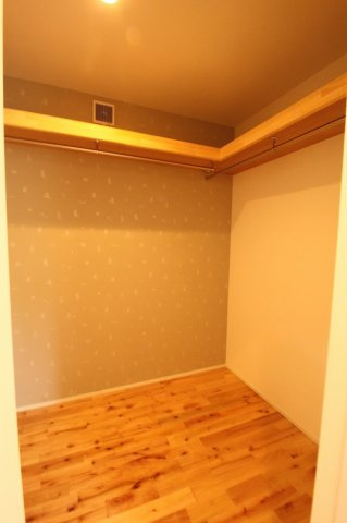 横浜西町　新築戸建　【高台】の収納|2F　ホール