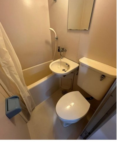 【かなでホーム】神奈川県秦野市1棟投資アパートの浴室