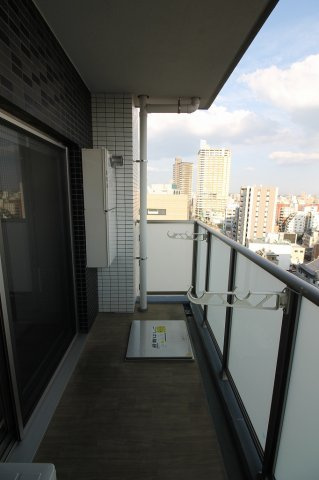 【バルコニー】プレサンス広小路通　葵