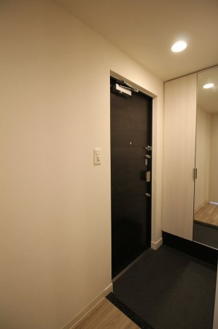 【玄関】プレサンス広小路通　葵