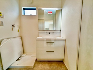 【独立洗面台】 | 上野芝向ヶ丘町２丁　新築一戸建