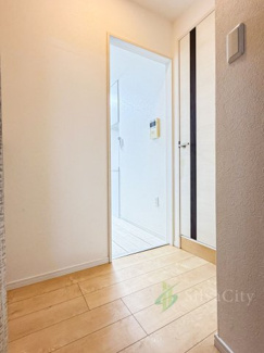 【玄関】 | ウィン池袋 | 玄関