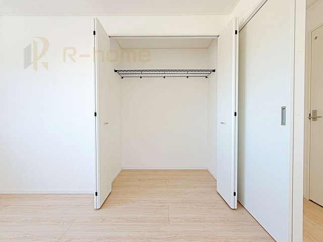 土浦市神立町第8　新築戸建て　3号棟の収納|2階は全居室収納スペースを設置！
充分な容量で居住空間もスッキリ♪