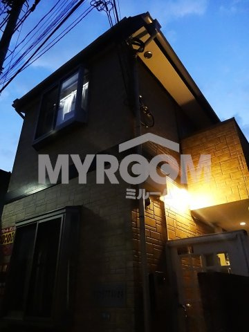 ライフピアアルシオネの外観