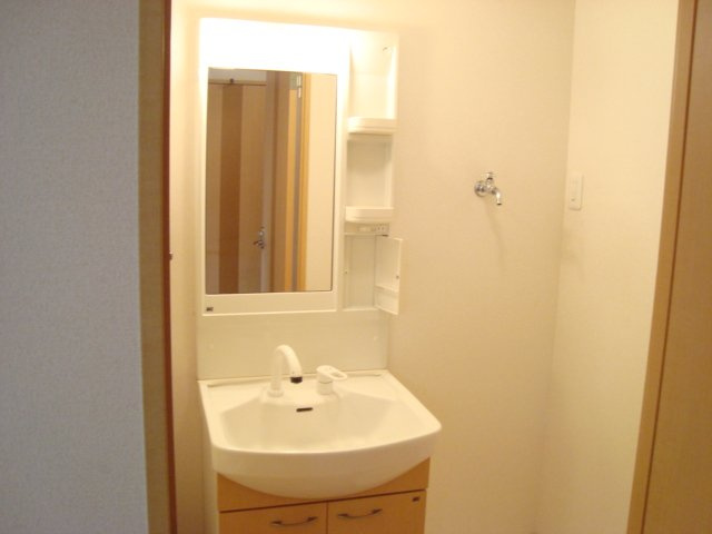 エスポアール・エルクの洗面所|洗髪洗面化粧台