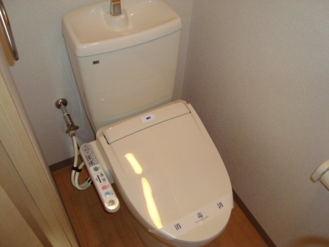 エスポアール・エルクのトイレ|シャワー付トイレ