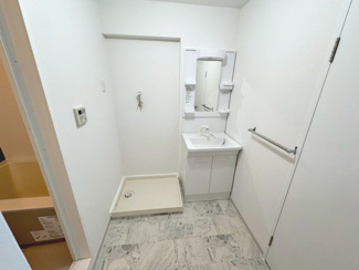 【洗面所】 | 白鷺スカイハイツ | 洗面台新調してます♪綺麗な洗面台で毎日の身支度もたのしくなりますね！