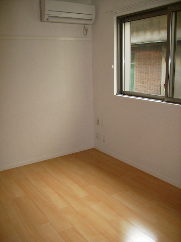 メゾン ハピネスの寝室