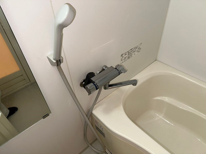 メゾン ハピネスの浴室