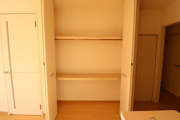 ロイヤルパレス　G-Ⅱの収納