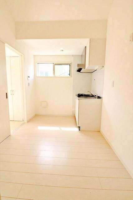 クレディ小岩の居間・リビング