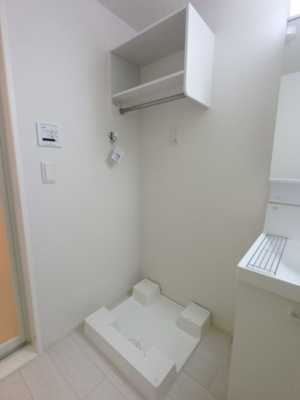 【トイレ】 | 大和 Ⅰ | 洗濯機置き場