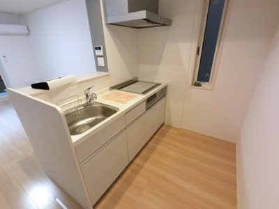 【キッチン】 | 大和 Ⅰ | ＩＨ・浄水器（別途契約）付き対面キッチン