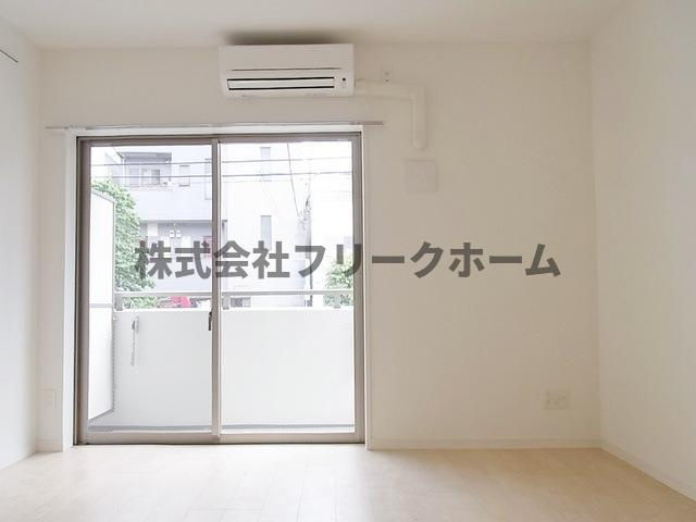 武蔵野市境２丁目の賃貸マンションの寝室