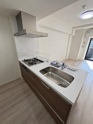 【キッチン】 | ARCOBALENO MINAMISENJU | きれいなキッチンです