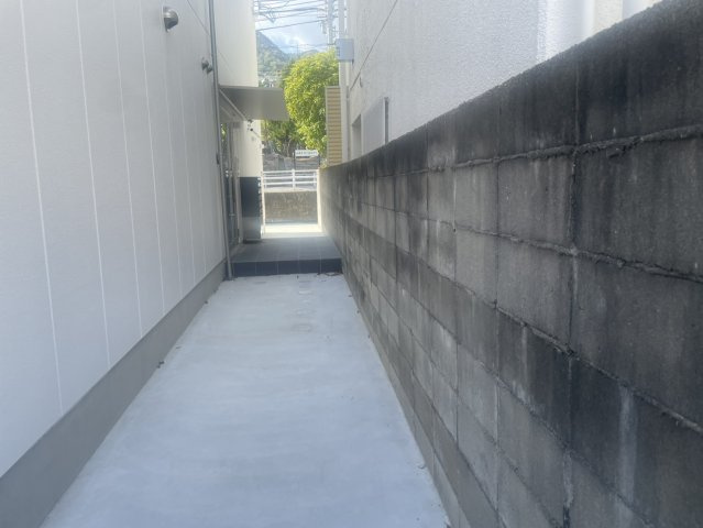 アリビラ六甲のロビー|清潔なロビーです