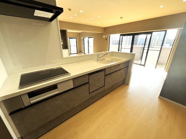 アンピール松島のキッチン|食器洗い乾燥機付きなので日々の家事の時短になります☆