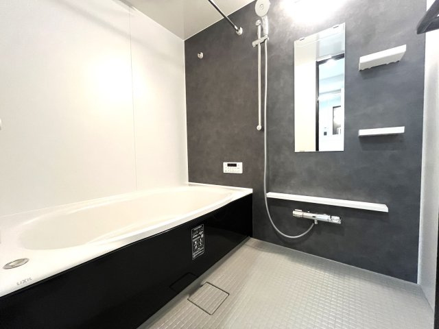 アンピール松島の浴室|浴室乾燥機付き、追い炊き機能付きなのでとても便利ですよ♪