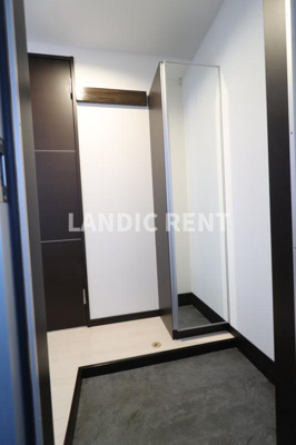 【玄関】 | ポラリス箱崎駅東