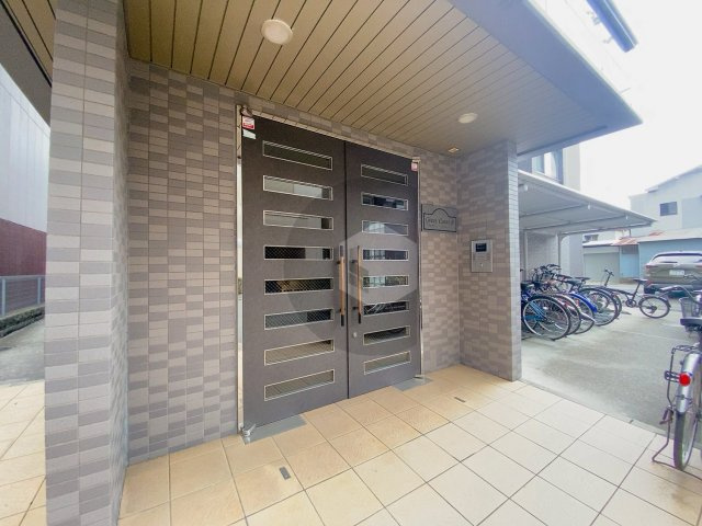 Grace Court2のエントランス