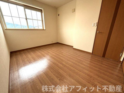 【その他】 | ビビエンダ | 洋室6.4帖
