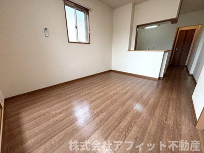 【居間・リビング】 | ビビエンダ | LDK10.1帖
