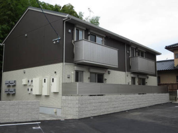 セジュール池亀町　A棟