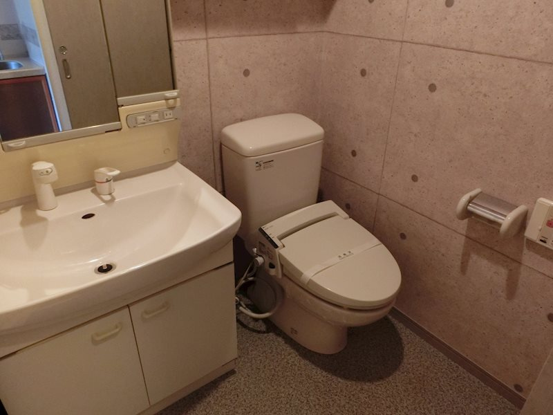 新品家具付きマンション吉祥寺南町14（KaGood東京）のトイレ