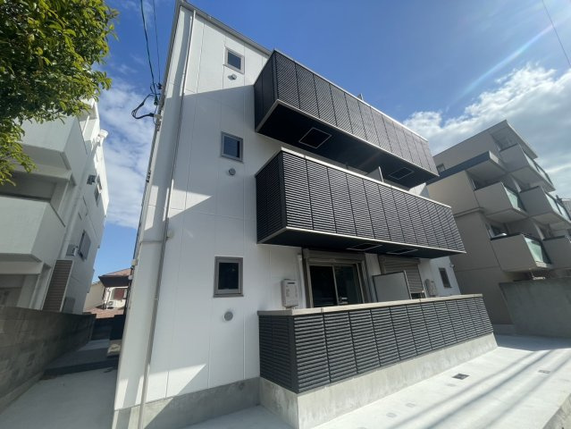 アリビラ六甲の外観