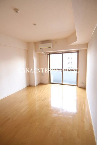 ソシア西葛西の居間・リビング