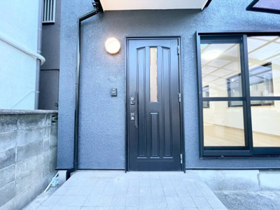 【玄関】 | 高槻市栄町2丁目　中古戸建