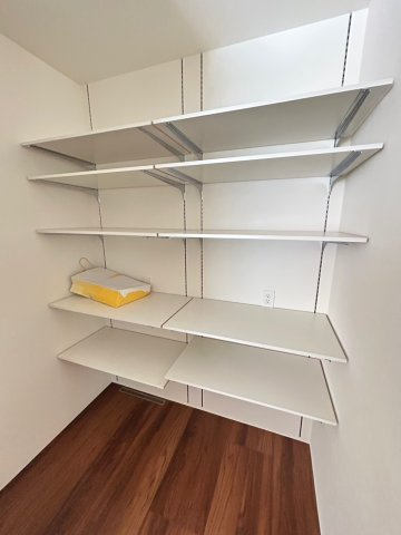 湖西市鷲津　中古戸建の収納