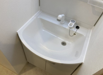 【洗面所】 | LAPiS西新宿五丁目 | 使いやすい洗面所です