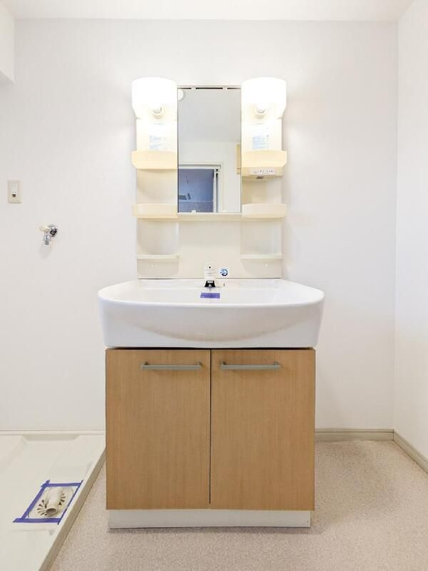 福岡市中央区草香江２丁目の賃貸マンションの独立洗面台