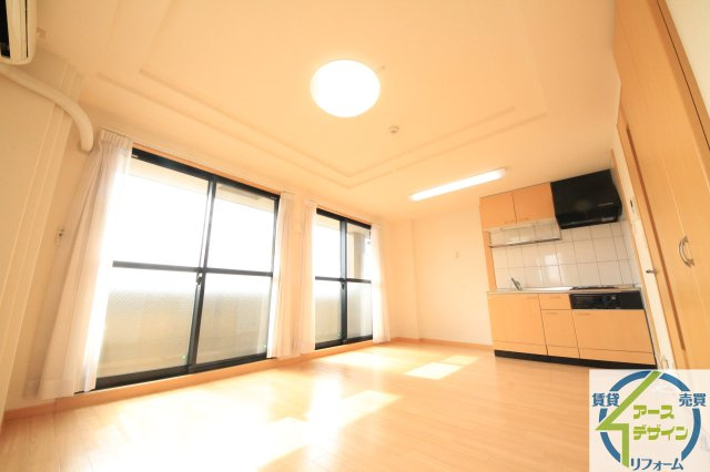 Pure　Arrowの居間・リビング|※類似写真