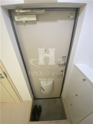 【玄関】 | コンパートメントハウス川口元郷 | 明るい玄関です