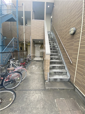 【エントランス】 | コンパートメントハウス川口元郷 | エントランス