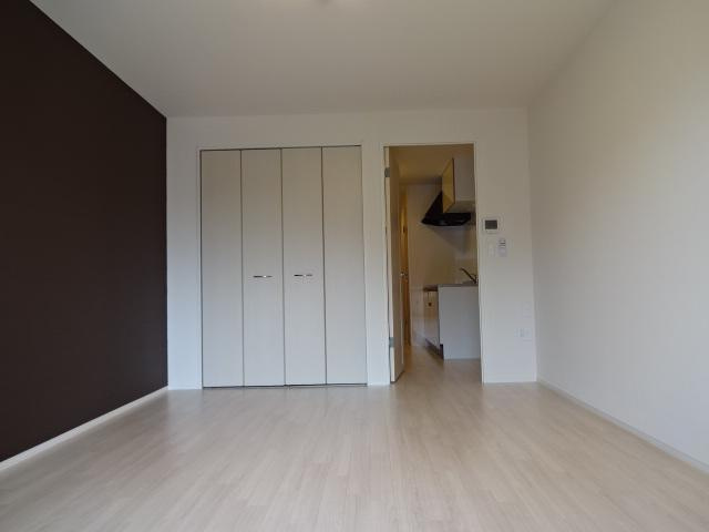 グレースの寝室|室内