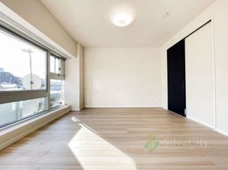 【洋室】 | 赤門アビタシオン | 洋室　6.5帖