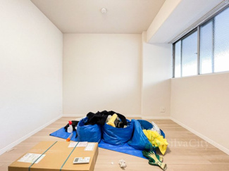 【寝室】 | 赤門アビタシオン | 洋室　5.5帖