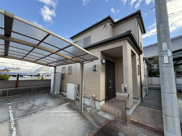 岸和田市磯上町4丁目　中古戸建の外観