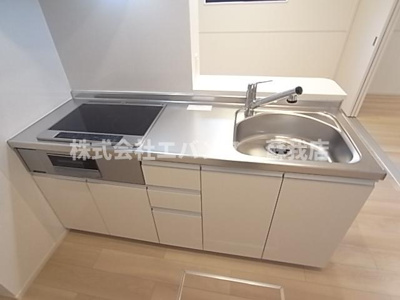 【キッチン】 | ロイヤルガーデン | キッチンです