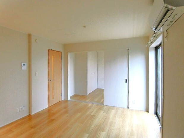 ボヌール・メゾンの居間・リビング