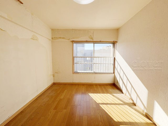 【寝室】 | 産業住宅三鷹第4アパート | 洋室の様子です。～即日のご見学可能～　お問合せはお気軽にどうぞ。