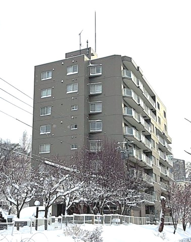 コープ野村月寒西の外観